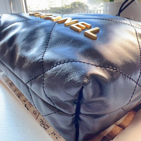 Chanel Calfskin Quilted Mini Chanel 22 Black Bag - Picture 6 of 6